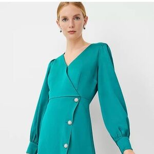 Misses and Petite Crystal Button Wrap Dress, Green, NWT, 14 and a 14P